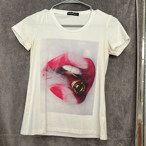 White T-Shirt with lips